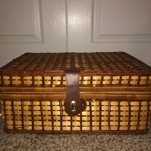 Vintage picnic basket